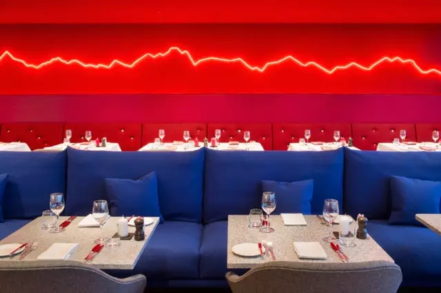 星巴克灯光搭配在餐饮空间设计中的三大原则！